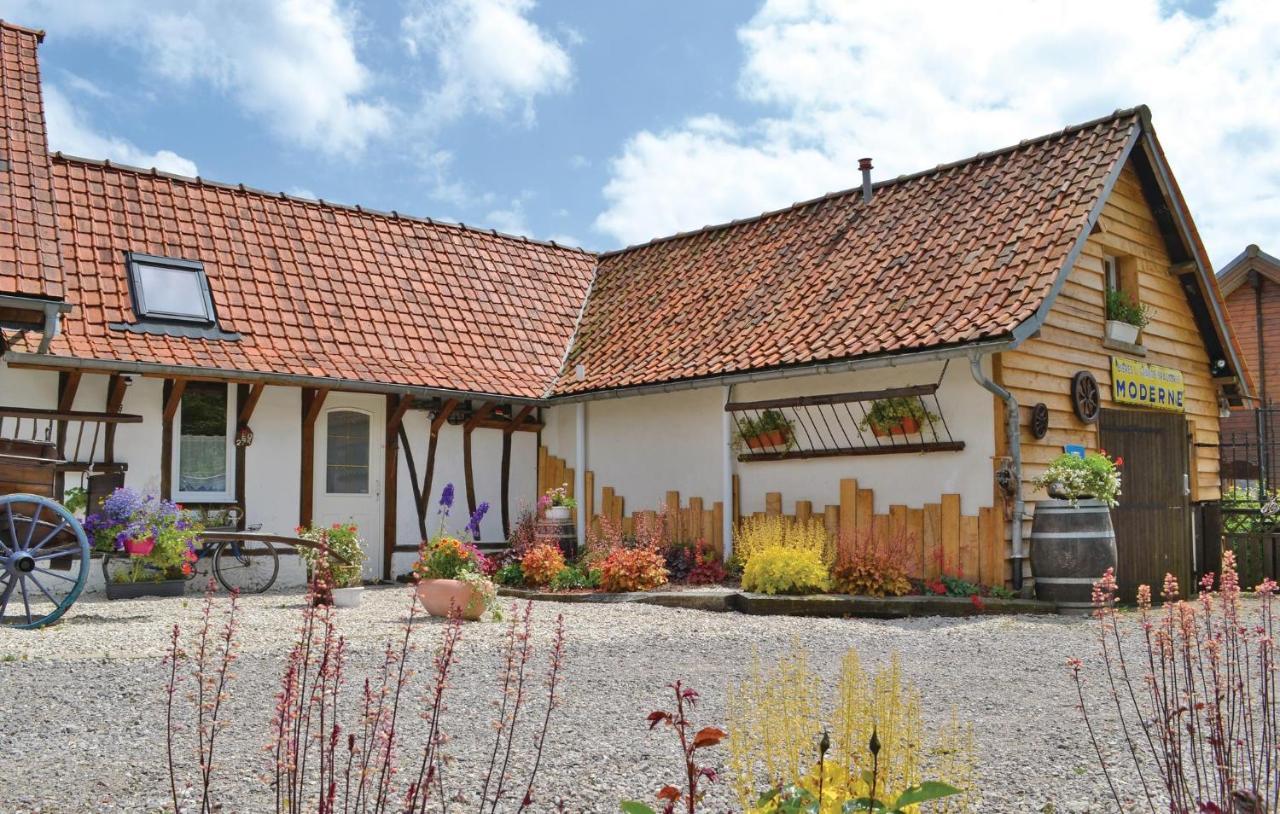 Gorgeous Home In Senlecques With Kitchen Kültér fotó