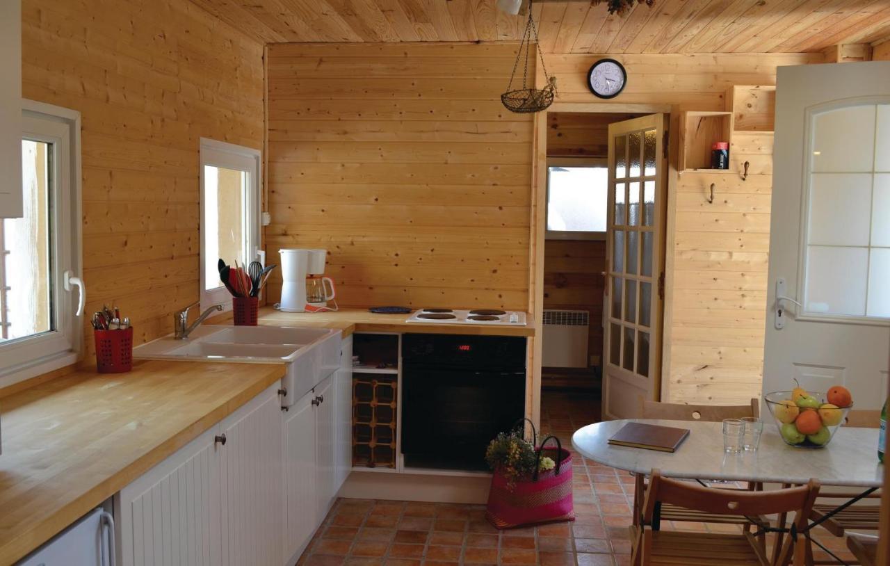 Gorgeous Home In Senlecques With Kitchen Kültér fotó