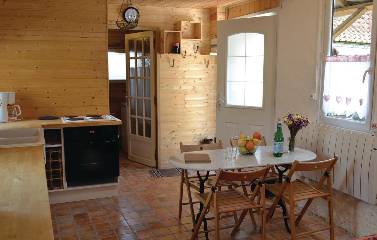 Gorgeous Home In Senlecques With Kitchen Kültér fotó